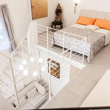 The Loft In Via Piastroni Nyaraló *
